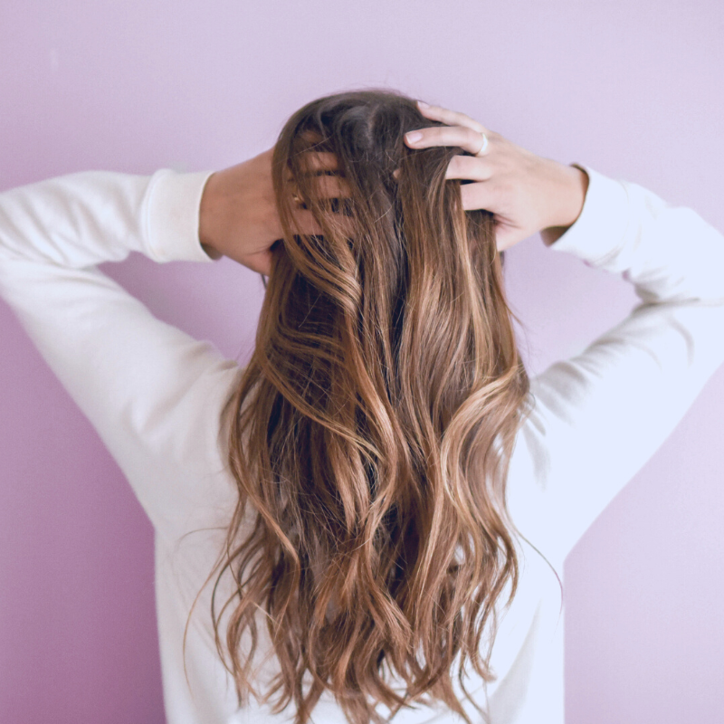 Endometriose e queda de cabelo? Há relação?